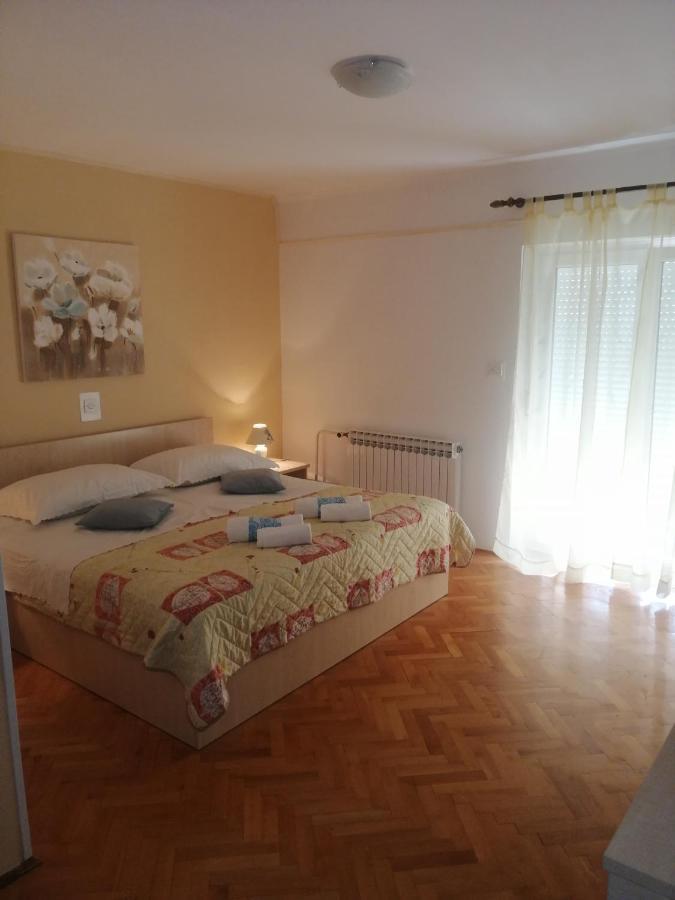 Apartments Jasna Раб Екстериор снимка