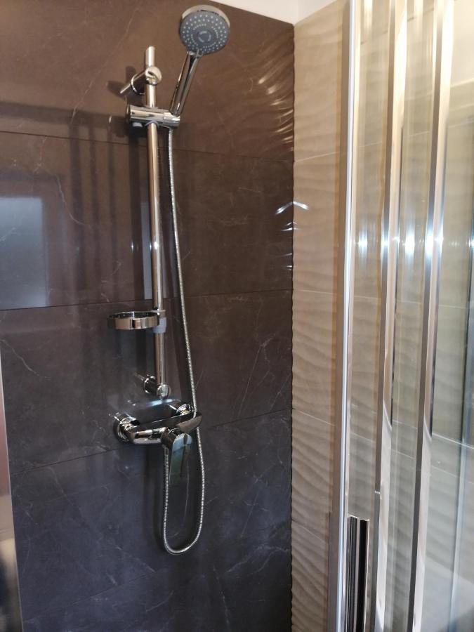 Apartments Jasna Раб Екстериор снимка
