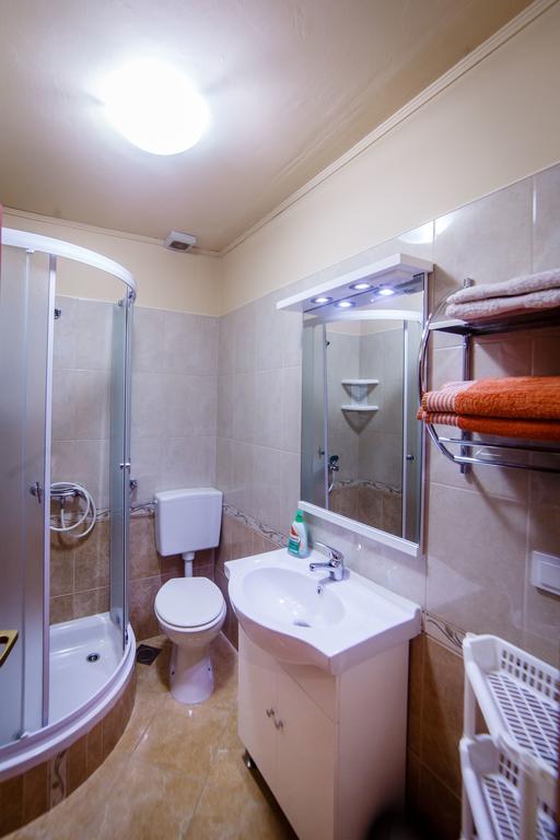 Apartments Jasna Раб Екстериор снимка