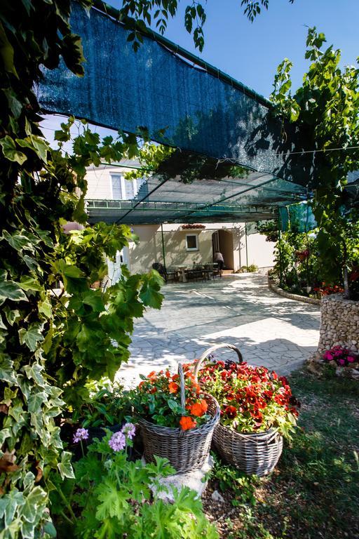 Apartments Jasna Раб Екстериор снимка