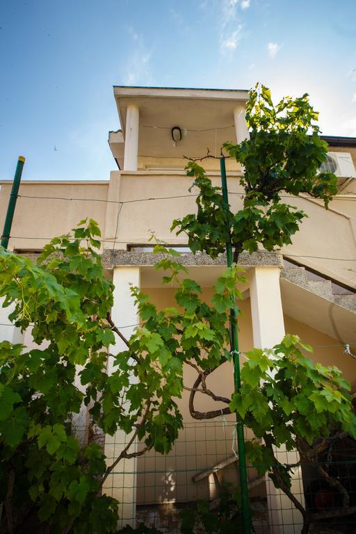 Apartments Jasna Раб Екстериор снимка